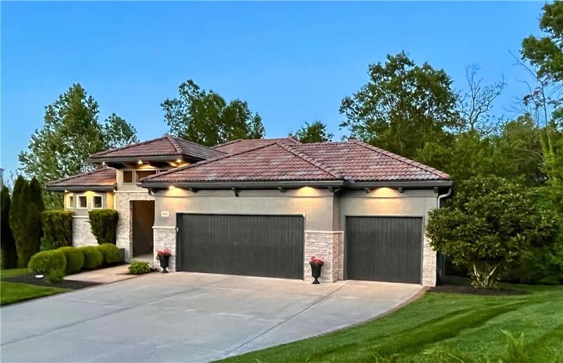 5993 N Saline Ave, Kansas City, MO 64151
