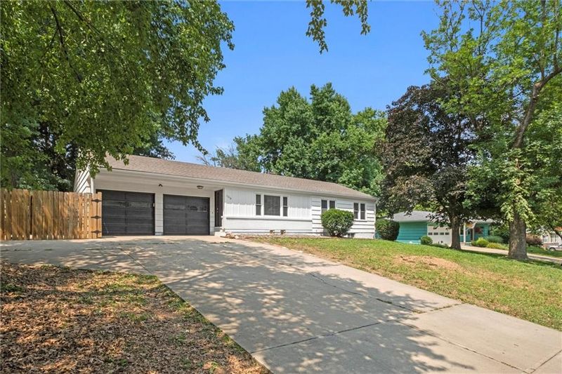 11218 E 48th Ter, Kansas City, MO 64133