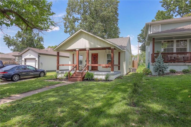 204 W 78th St, Kansas City, MO 64114