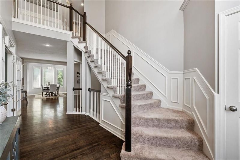5311 W 159th Ter, Overland Park, KS 66085