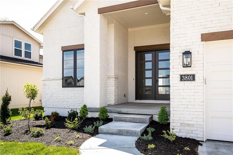 3801 W 187th St, Overland Park, KS 66085