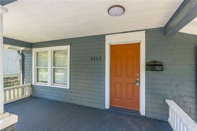 2402 E 69th Ter, Kansas City, MO 64132