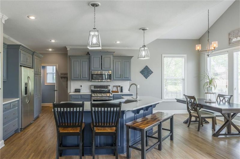8600 NE 99th St, Kansas City, MO 64157