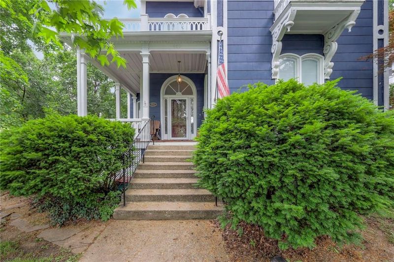 450 E Franklin St, Liberty, MO 64068