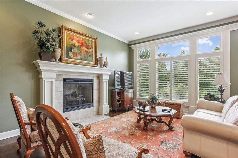 14849 Floyd Ln, Overland Park, KS 66223