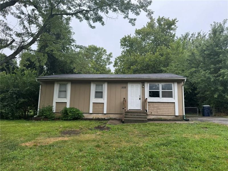 3737 E 96th St, Kansas City, MO 64137