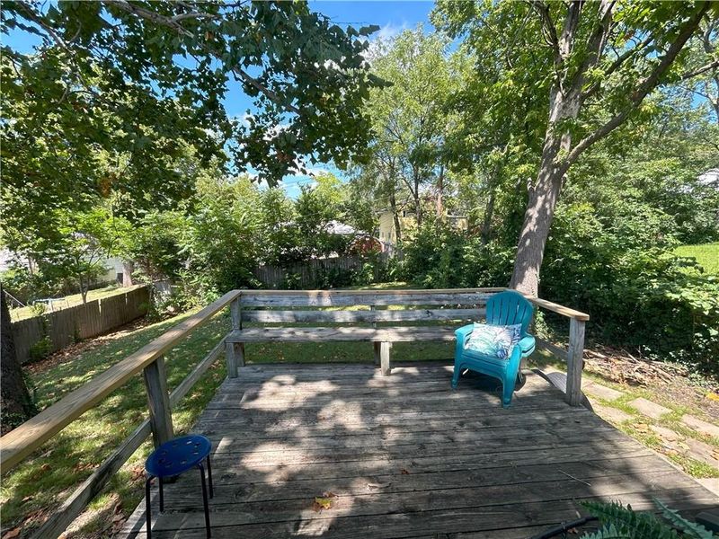 1338 E 84th Ter, Kansas City, MO 64131