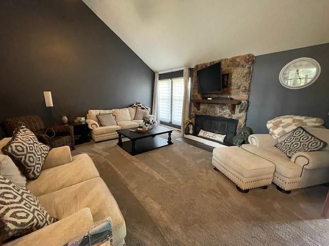 2205 S Stilwell St, Pittsburg, KS 66762