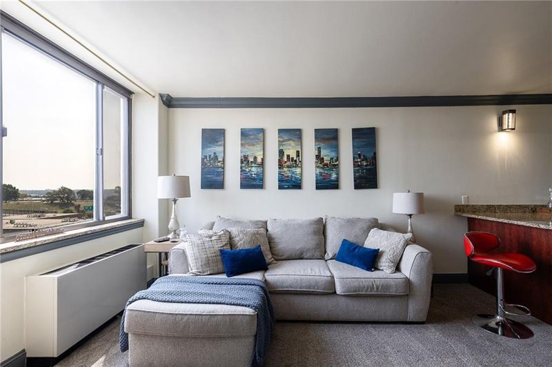 700 E 8th St #11P, Kansas City, MO 64106