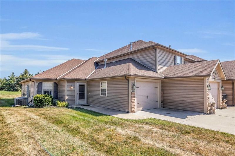 11615 N Ewing Ave, Kansas City, MO 64156
