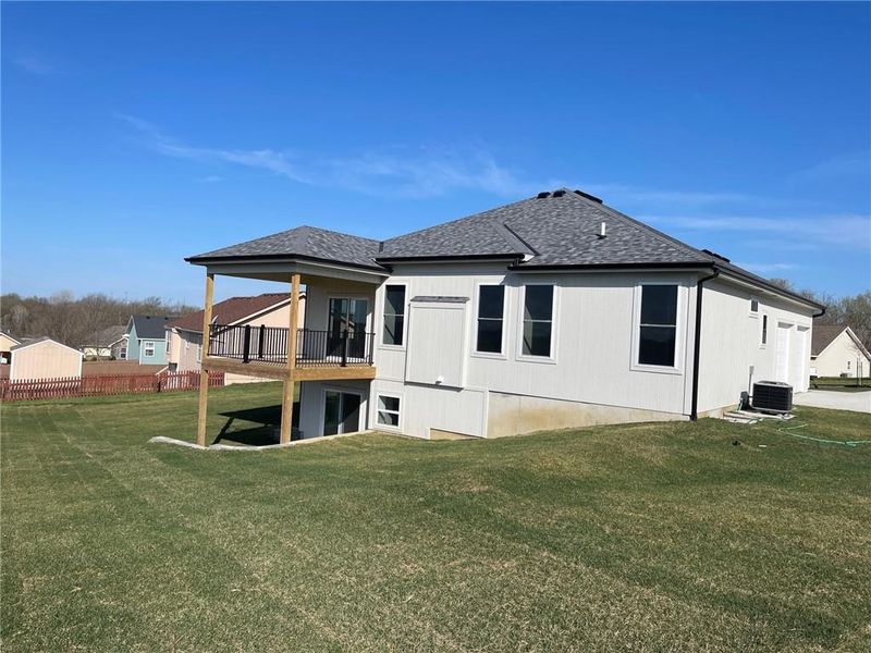 109 E 12th St, Knob Noster, MO 65336