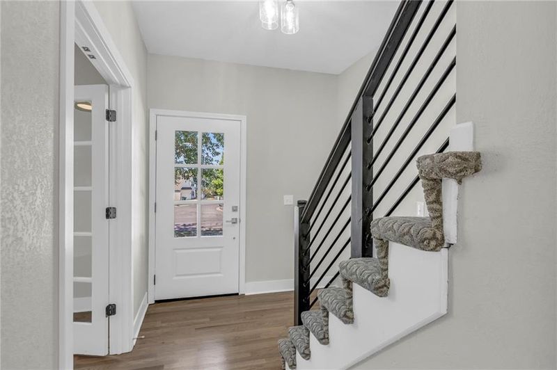 15767 Beverly St, Overland Park, KS 66223