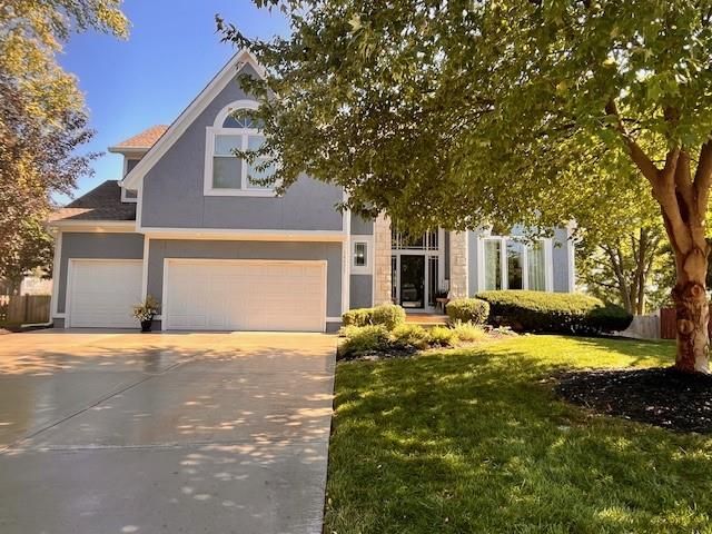 14425 W 72nd St, Shawnee, KS 66216