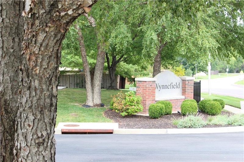15728 Travis St, Overland Park, KS 66223