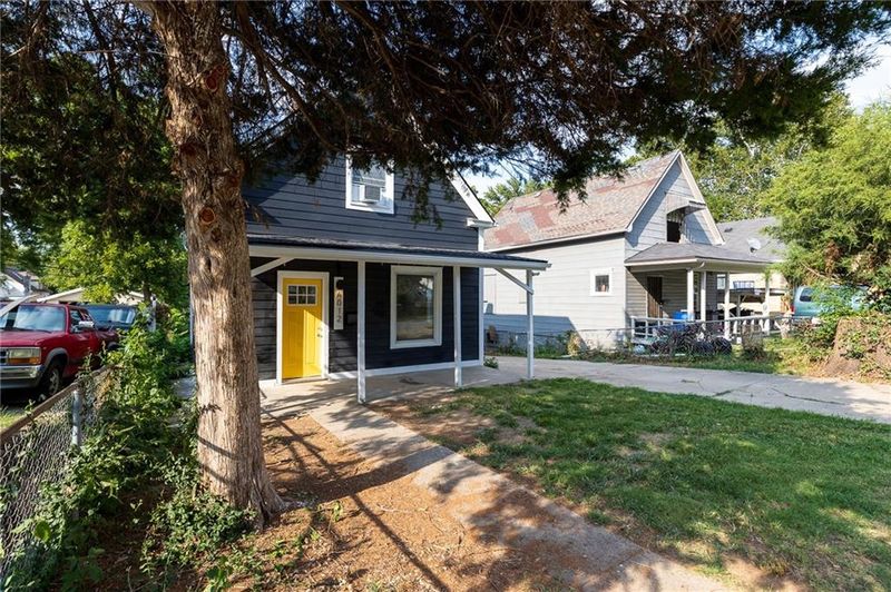 6012 E 11th St, Kansas City, MO 64126