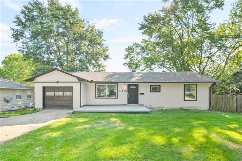 11115 Norby Rd, Kansas City, MO 64137