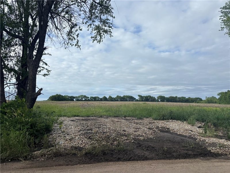 169 Hw, Spring Hill, KS 66083