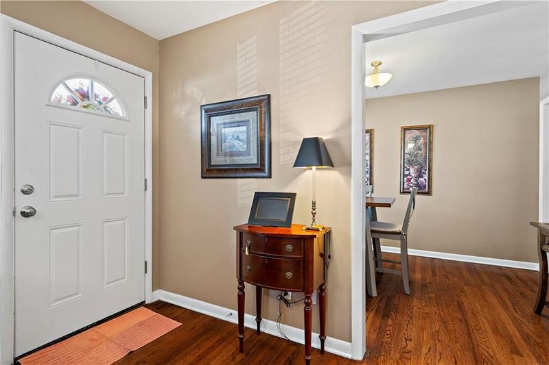 8541 Riggs St, Overland Park, KS 66212