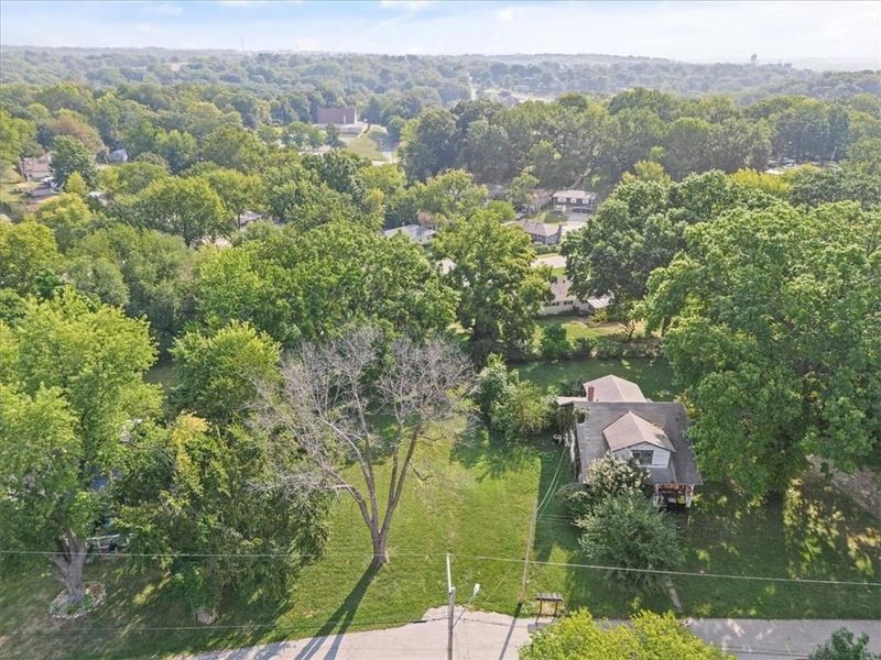 3741 N Bales Ave, Kansas City, MO 64117