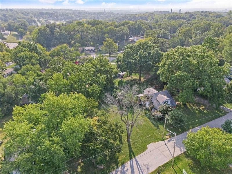 3741 N Bales Ave, Kansas City, MO 64117