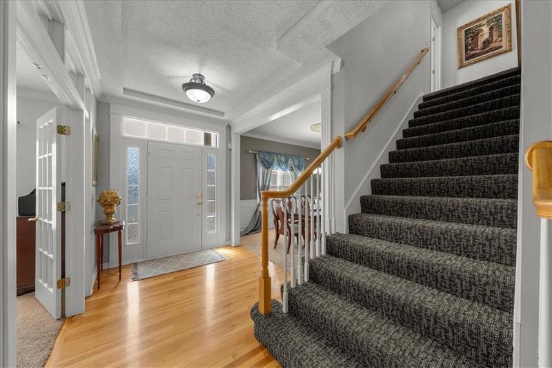 13700 Bond St, Overland Park, KS 66221