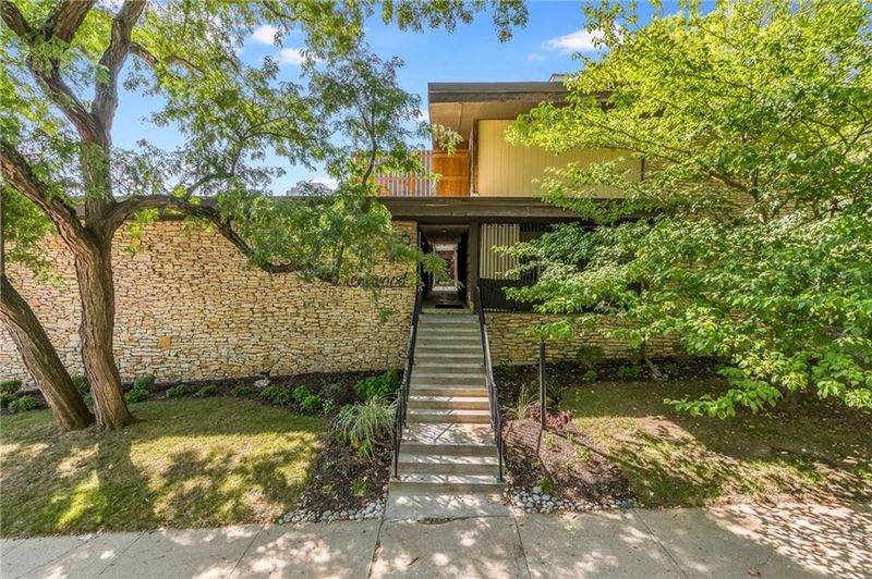 4512 Jefferson St #7, Kansas City, MO 64111