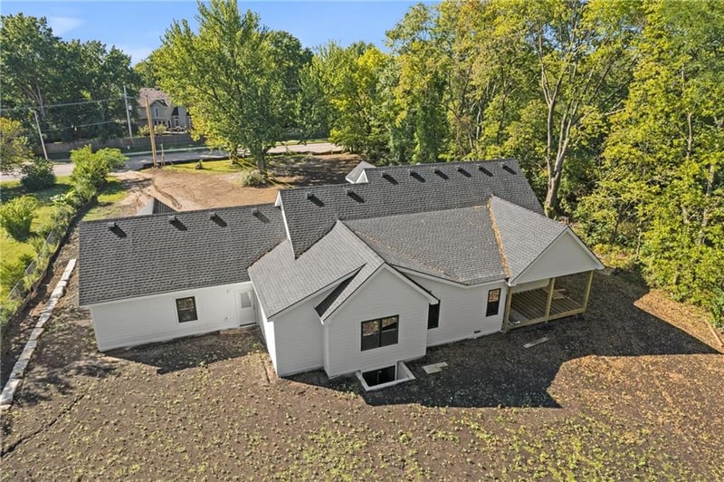 15828 W 79th St, Lenexa, KS 66219