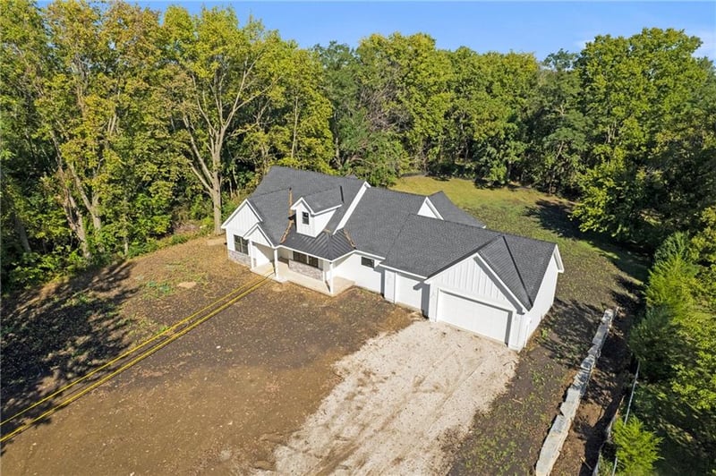 15828 W 79th St, Lenexa, KS 66219