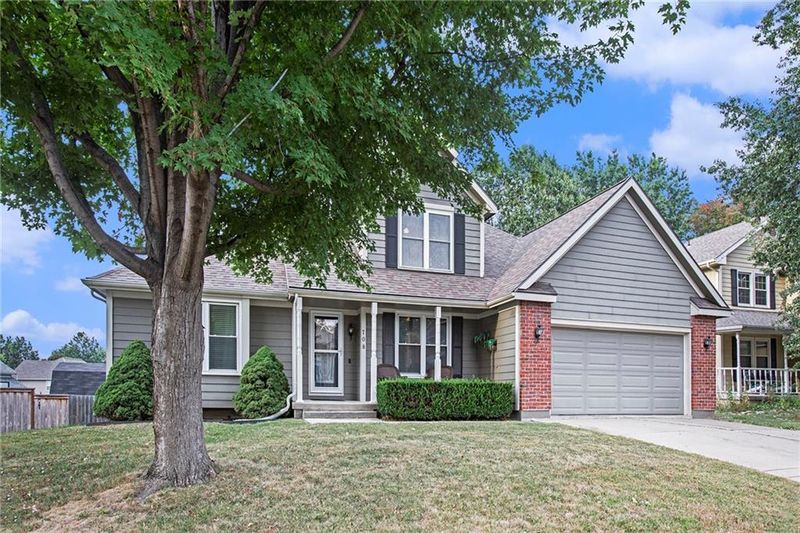 708 Feldspar St, Kearney, MO 64060