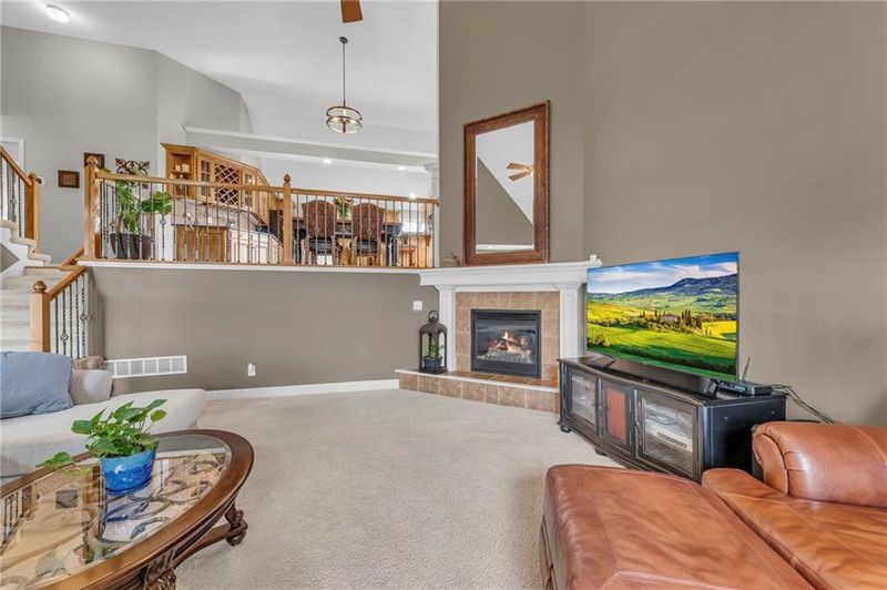 401 NE Woodpark Ln, Lee's Summit, MO 64086