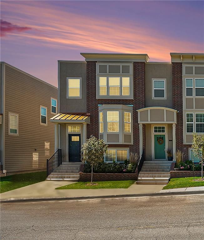 3108 Howell St, Kansas City, MO 64116