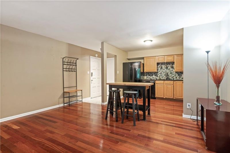 4512 Jefferson St #5, Kansas City, MO 64111