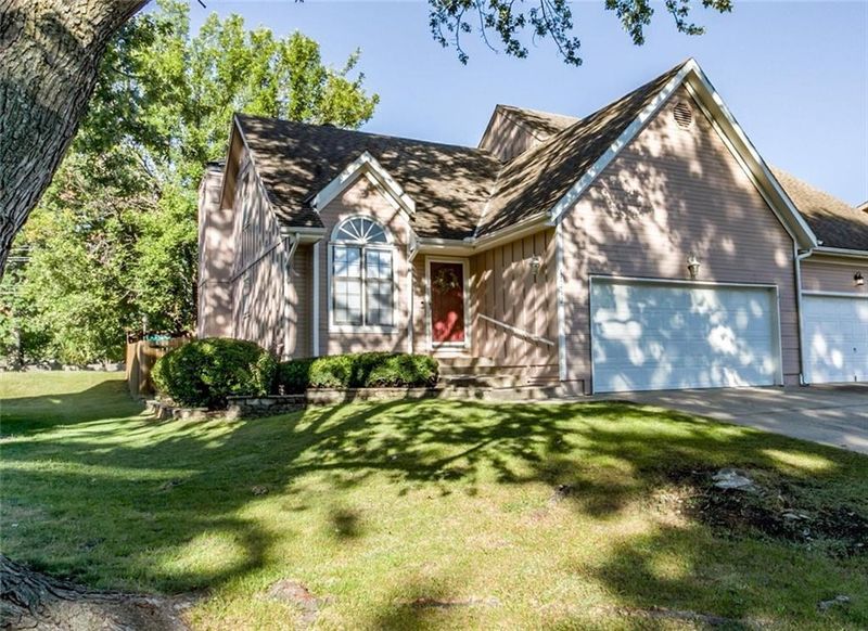 11432 Reeder St, Overland Park, KS 66210