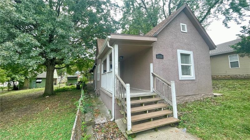 3511 Ruby Ave, Kansas City, KS 66106
