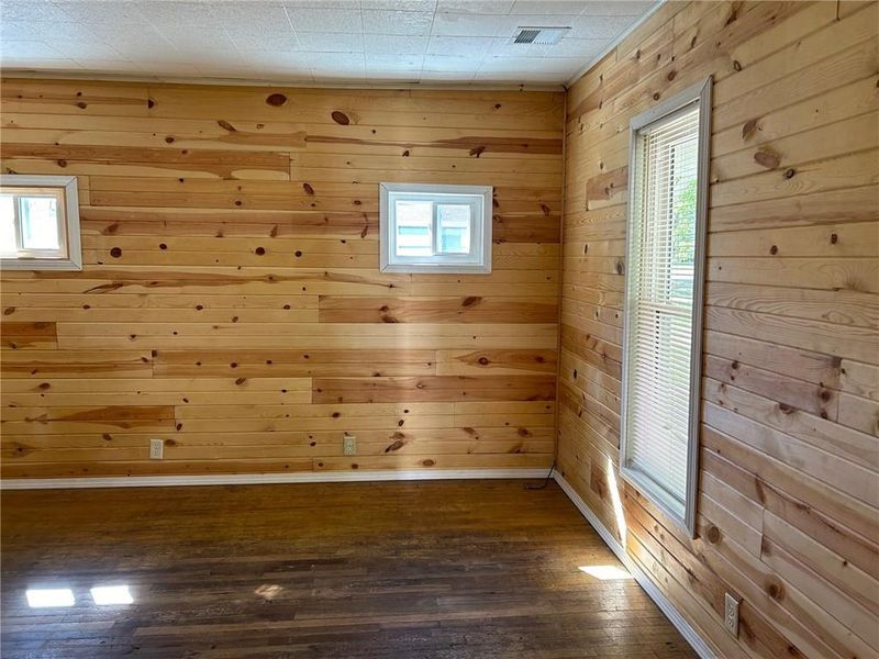 826 N 7th St, Fredonia, KS 66736