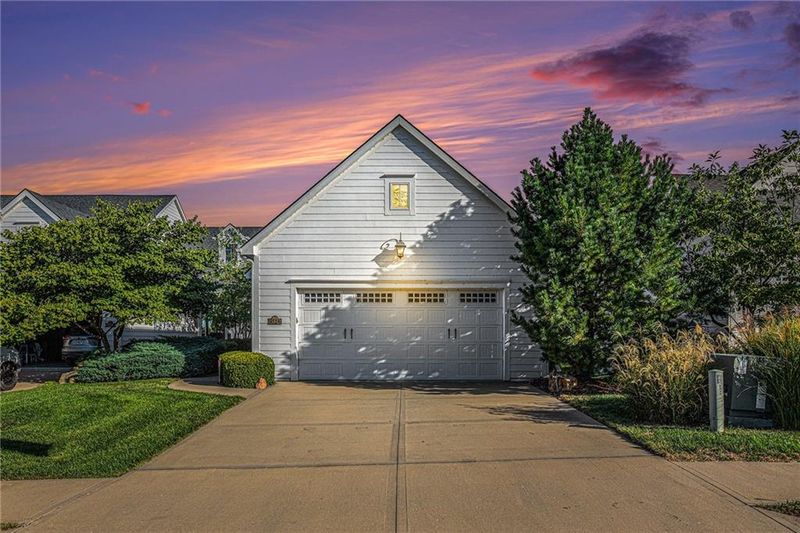 9524 Lime Stone Rd, Parkville, MO 64152