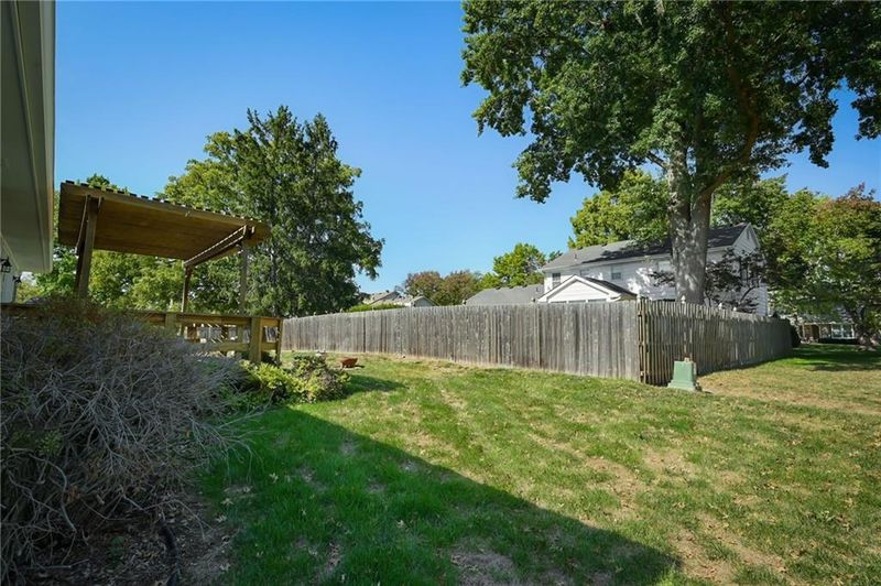 12910 E 57 Ter, Kansas City, MO 64133