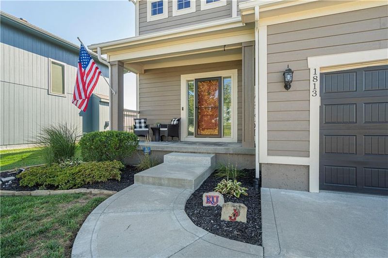 1813 NE Riley Dr, Lee's Summit, MO 64086