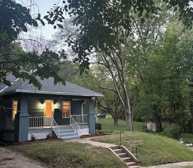 515 Madison St, St Joseph, MO 64505