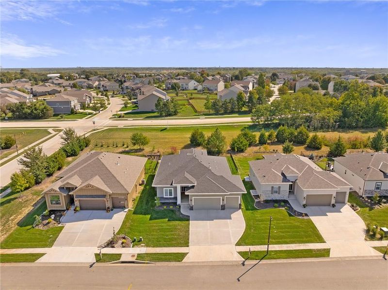 9259 Gander St, Lenexa, KS 66227