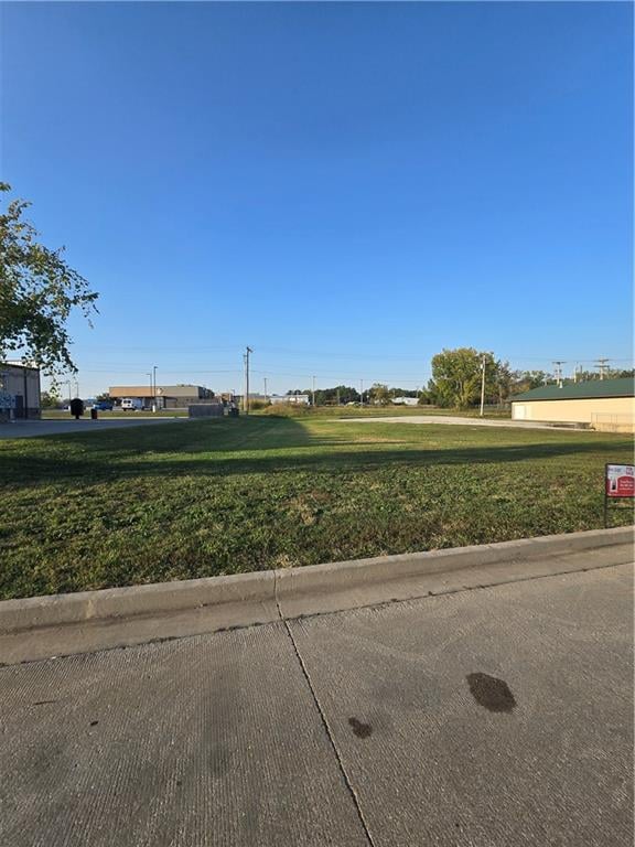 2120 Royal St, Harrisonville, MO 64701