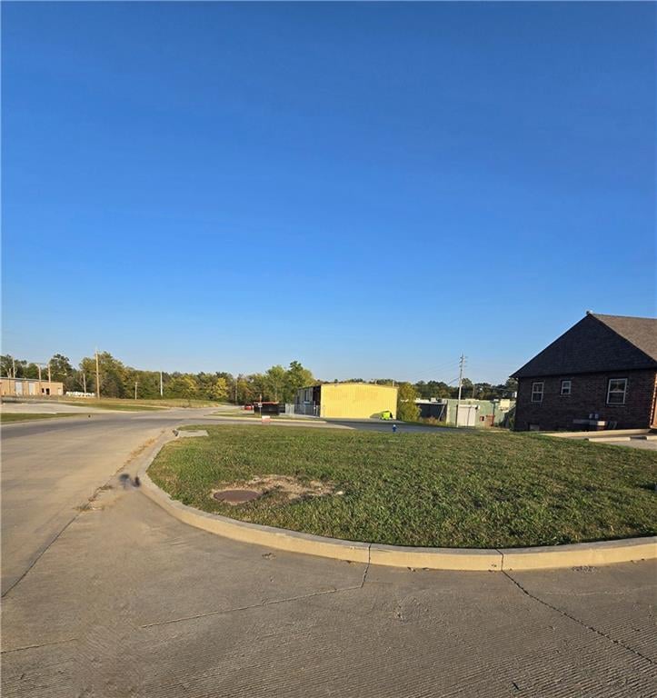 2120 Royal St, Harrisonville, MO 64701