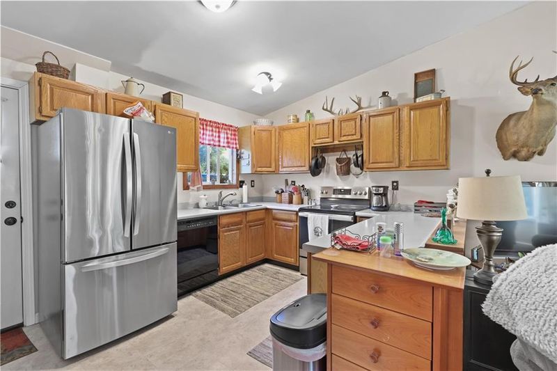 709 E 710 Ave, Arcadia, KS 66711