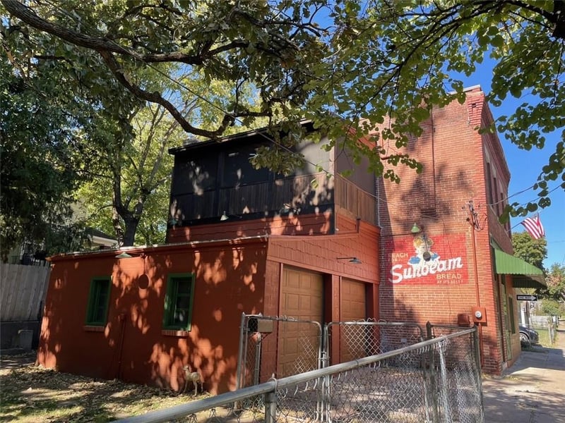 328 Monroe St, Kansas City, MO 64124