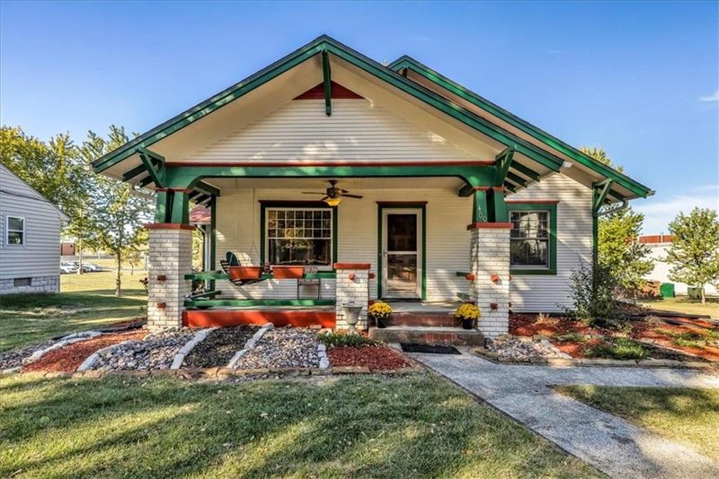 400 S Prospect St, Kearney, MO 64060