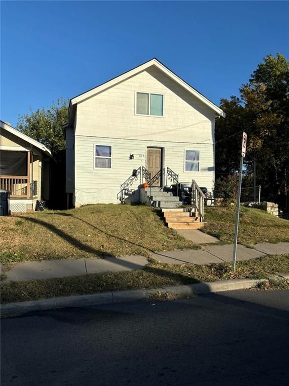 627 Bennington Ave, Kansas City, MO 64125