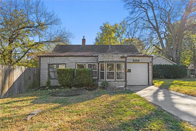 117 E 78th Ter, Kansas City, MO 64114