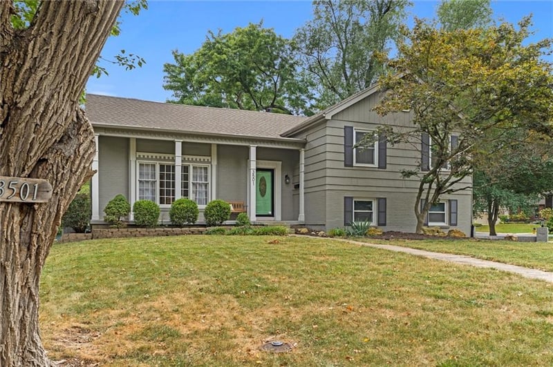 3501 W 98th St, Overland Park, KS 66206