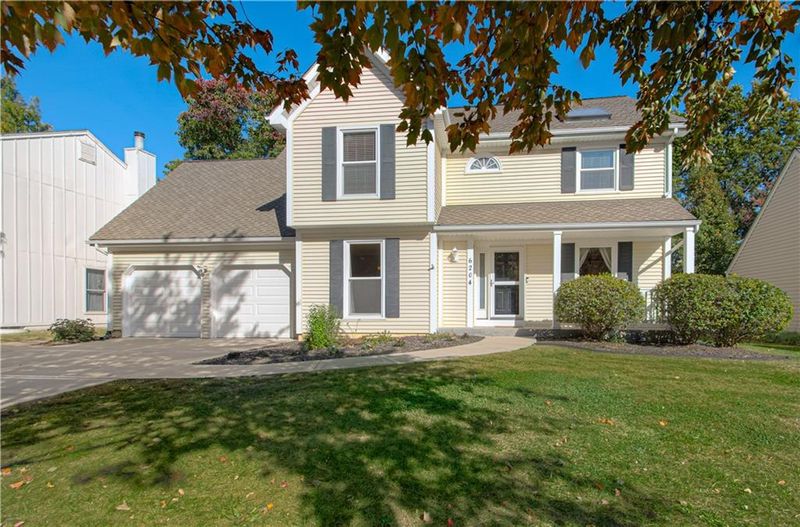 6204 W 122nd St, Overland Park, KS 66209