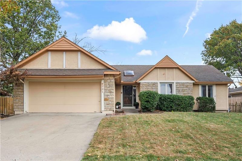 9721 Appleton Ave, Kansas City, MO 64134